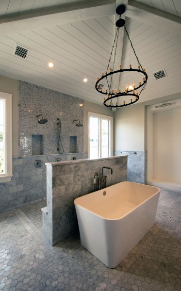 Cost of Tub Remodeling in Hickory
